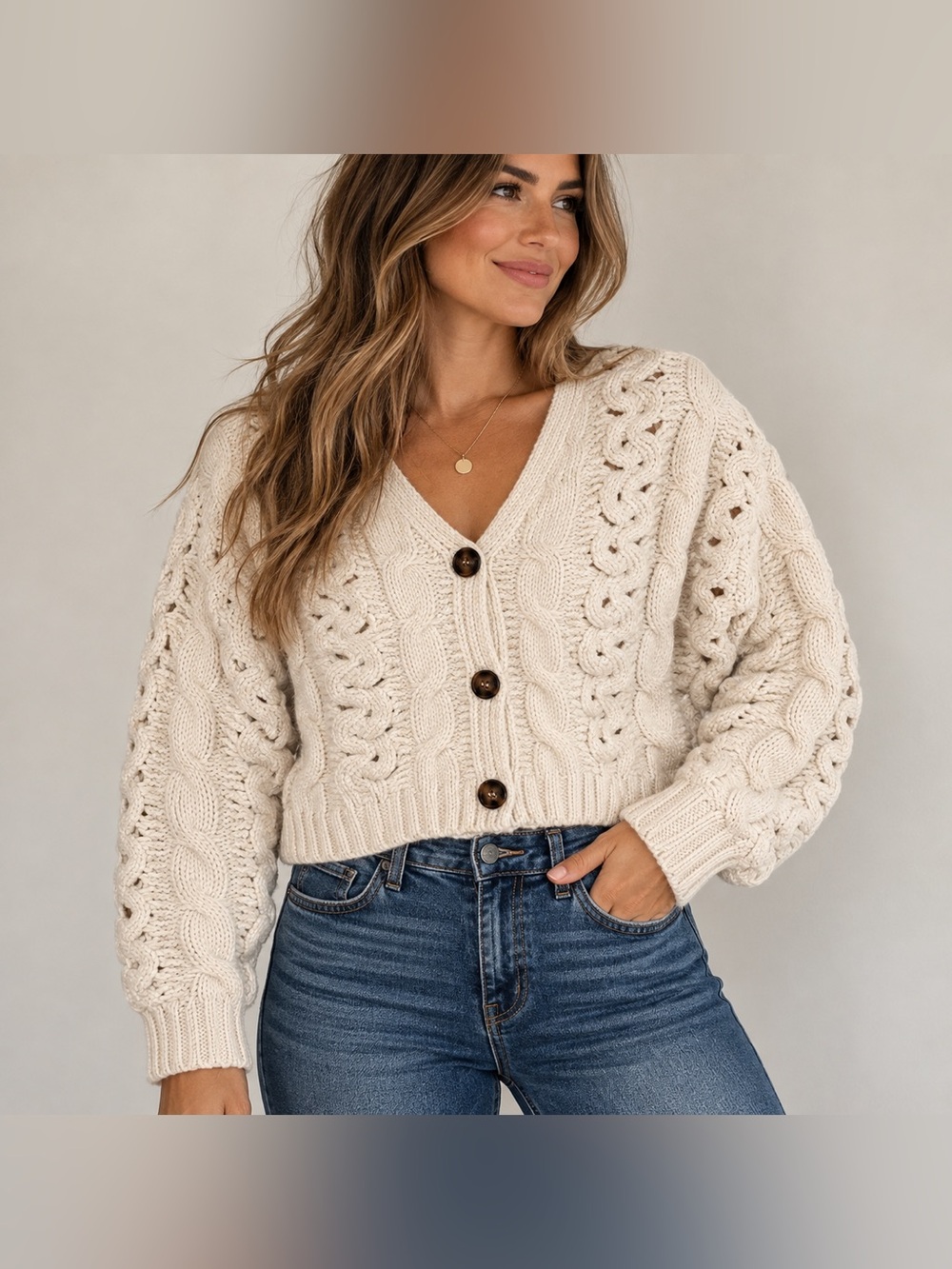 Industry Cable Knit Cropped Cardigan Women’s Medium Cream Chunky Button Front